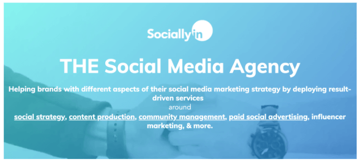 Screenshot of Sociallyin's homepage